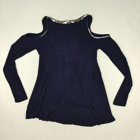 Vintage Havana Distressed Silver Trim Cold Shoulder Tunic Top Size S Y2K Flowy - Picture 7 of 9